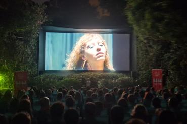 Free Cinema «Ξαφνικά Φέτος το Καλοκαίρι»
