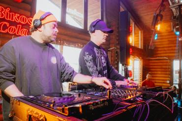 PARK DARK SESSIONS & NIGHT RIDING VOL. 1 by ΒΙΚΟΣ COLA