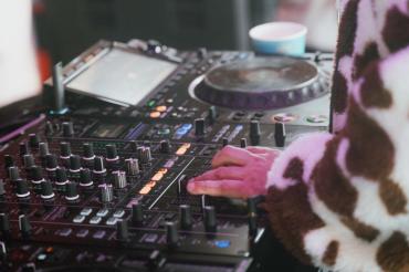 ΒΙΚΟΣ BELOW ZERO Sessions Vol.1