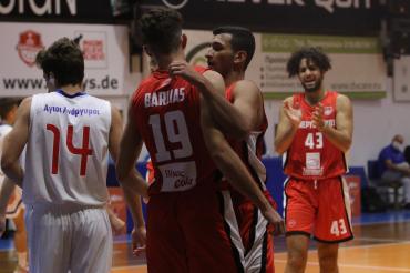 Γινόμαστε ομάδα με τα παιδιά του Πανερυθραϊκού!